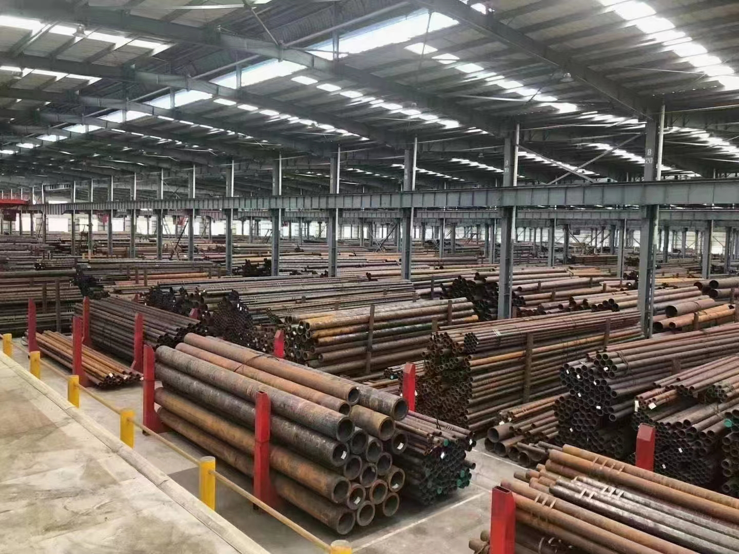 哪些材質才適合做精密無縫鋼管呢？